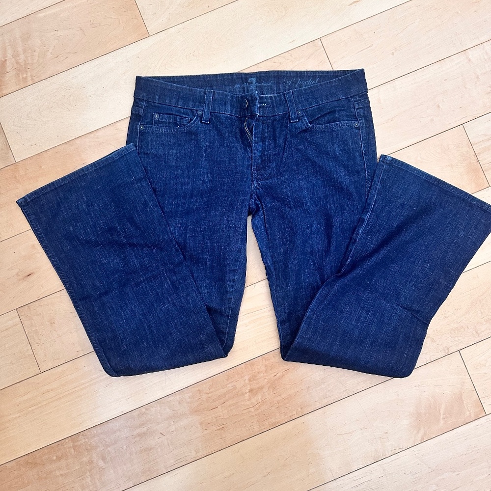 NEW unworn ladies 7 For All Mankind Fit & Flare Jeans